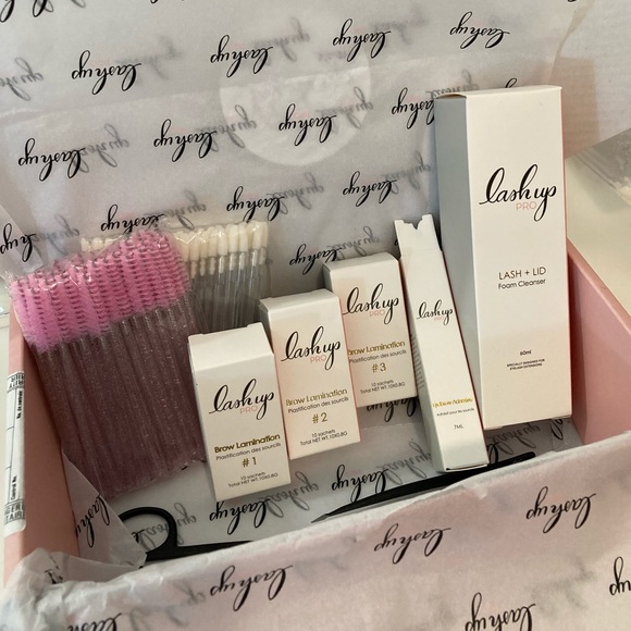 Eyebrow lamination kit
